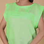 SLEEVLESS PLEATED TOP