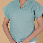 V-COLLAR TOP