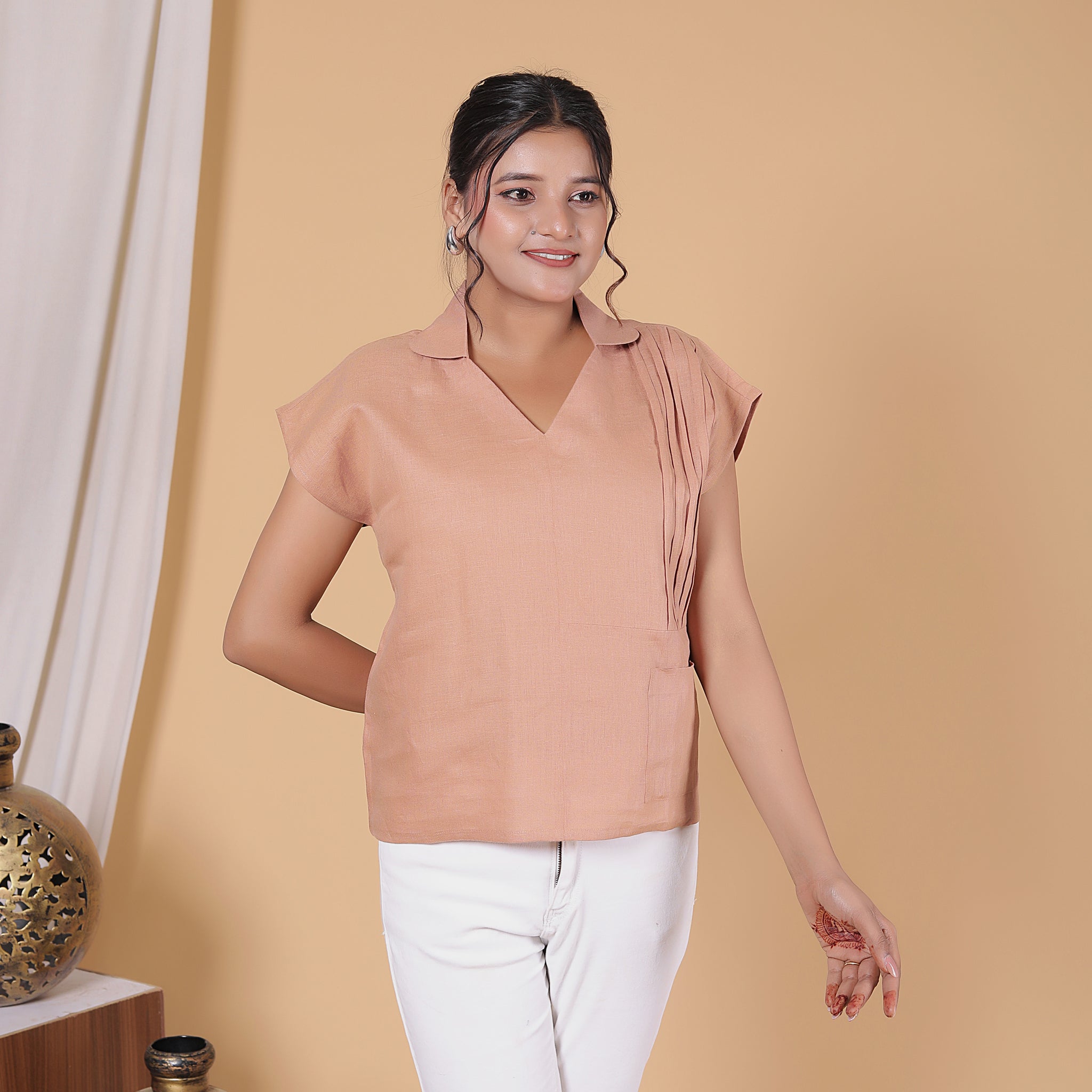 PLEATED POCKET TOP
