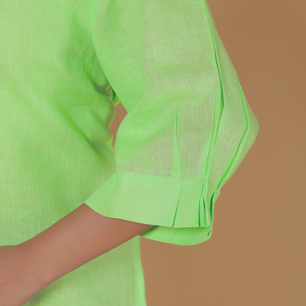SLEEVE PLEATED SHIRT