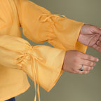 YOKE PLEATED COLLAR TOP