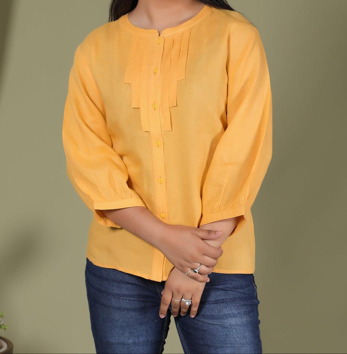 ELEGANT FRONT PLEATED SHIRT