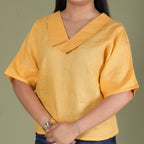 POLISHED V-NECK TOP