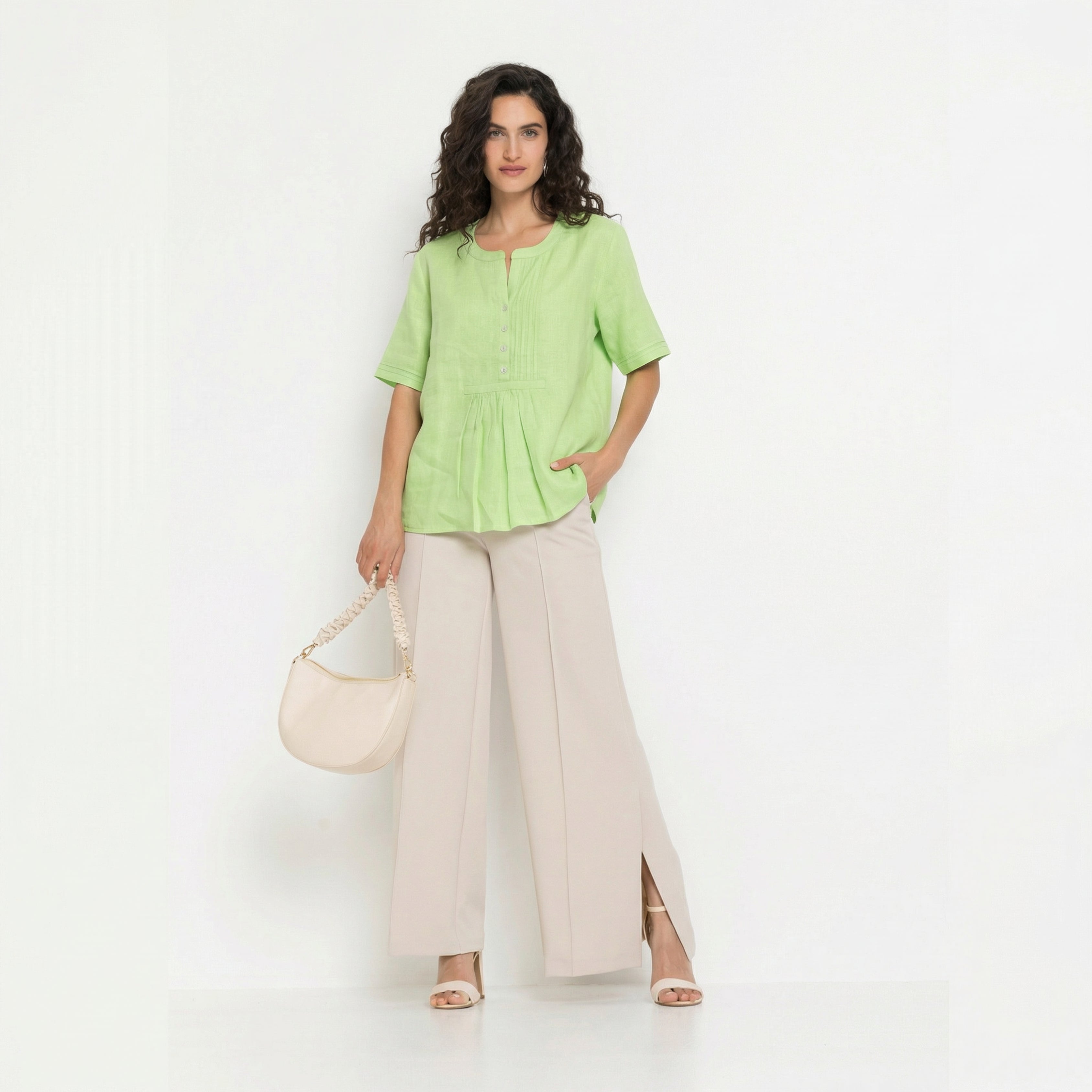 PLEATED YOKE TOP