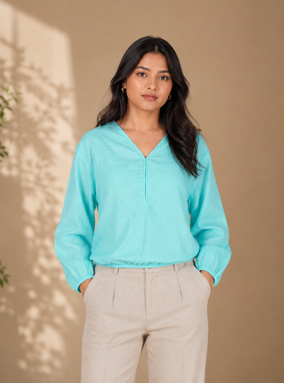 PREMIUM LINEN V-NECK TOP