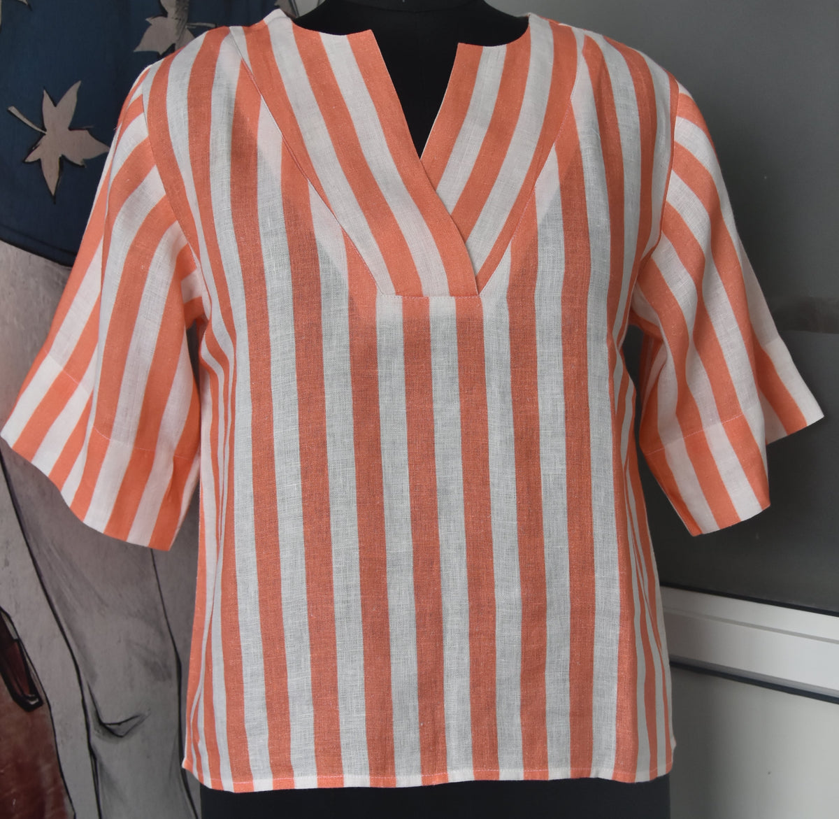V-NECK CASUAL TOP