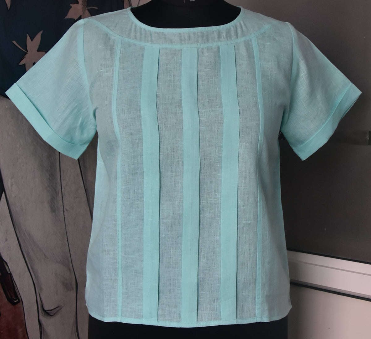BOX PLEATED TOP