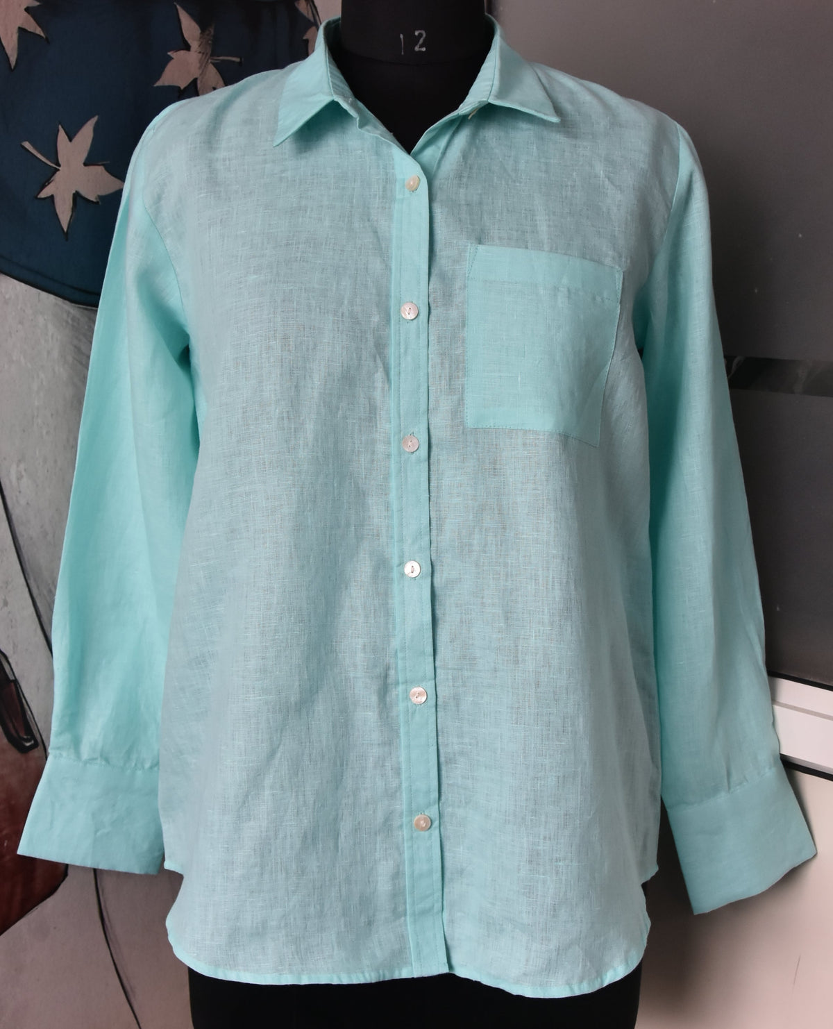 BREEZY LINEN BUTTON-UP SHIRT