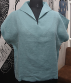 V-COLLAR TOP