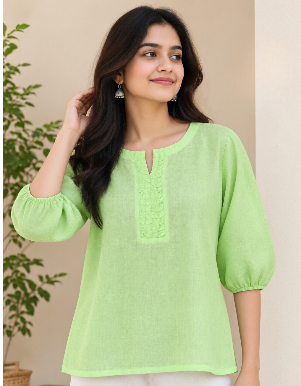 PINTUCK DETAIL TOP